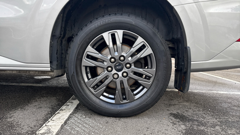 Ford Tourneo Custom 320 L2 Diesel Fwd 2.0 EcoBlue 136ps H1 Titanium 8 seater Auto